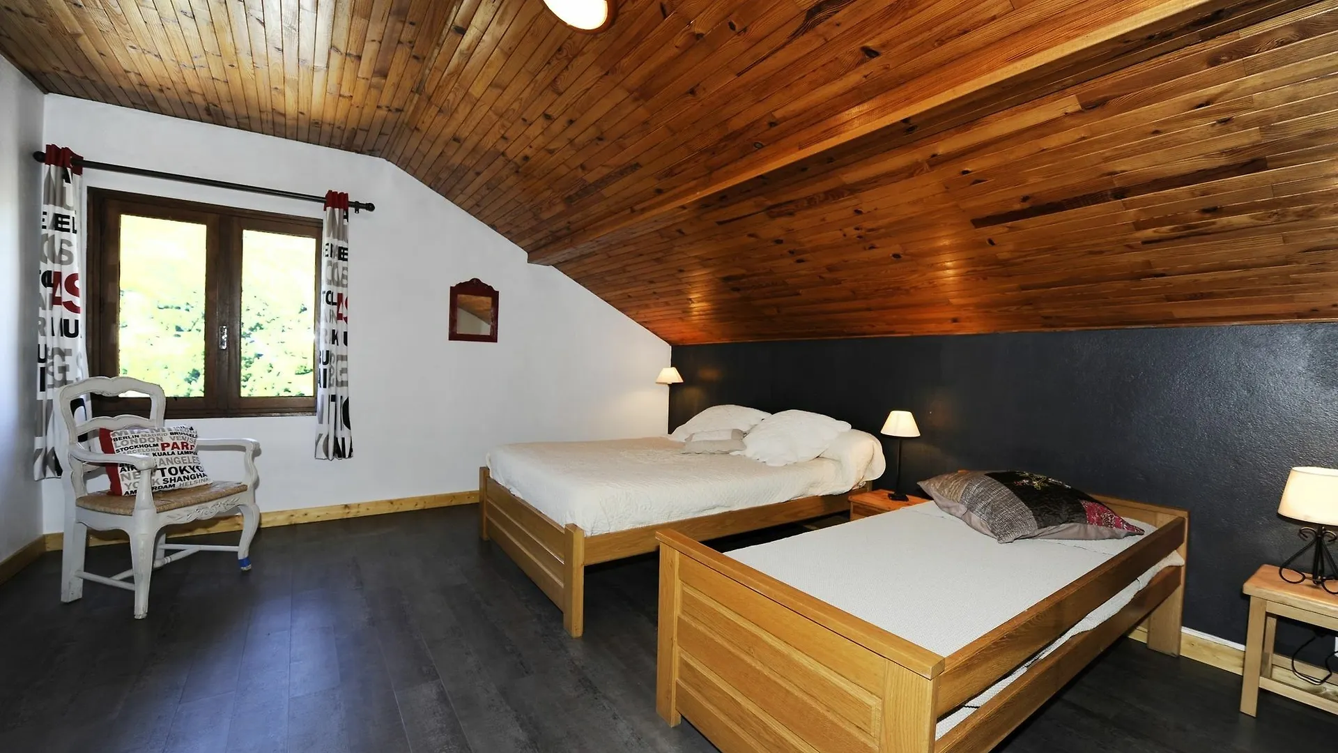 Apartment With 2 Rooms In Les Menuires, With Wonderful Mountain View - Saint-Martin-de-Belleville